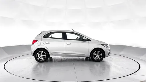 Chevrolet Onix Ltz