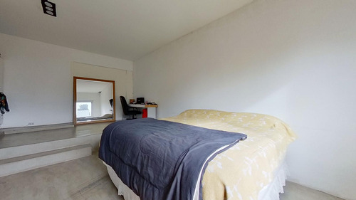 Casa En Vicente Lopez - Venta
