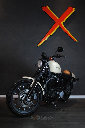 Harley Davidson Iron 883