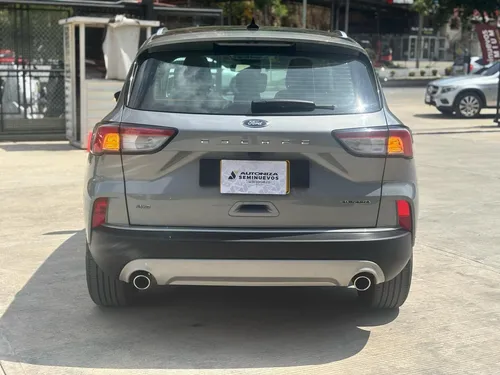 Ford Escape TITANIUM 2.0 CC 4X4