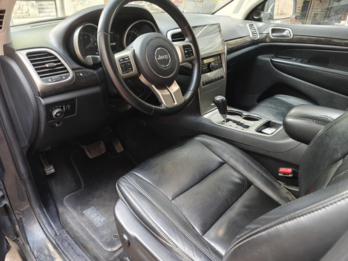 Jeep Grand Cherokee Laredo V6 Lujo 4x2 At