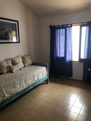 C216 Venta - Miguel Muñoz, Cómodo Chalet Excelente Ubicación