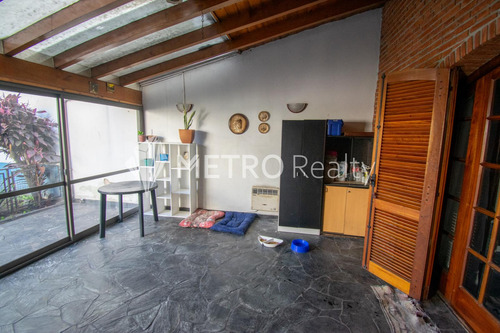 Casa En Venta 6 Ambientes Con Cochera En Villa Del Parque
