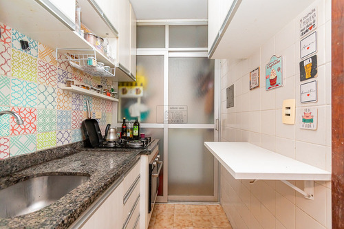 Imagem 20 de 30 de Apartamento Com 1 Dormitório À Venda Com 40.81m² Por R$ 170.000,00 No Bairro Centro - Curitiba / Pr - Ap 2059