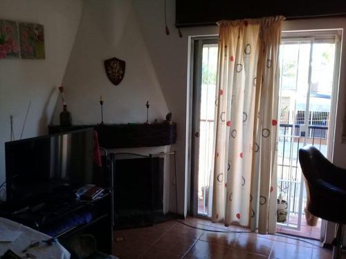 ¡preciosa Casa, 3 Dormitorios, Gran Terraza Con Parrillero, Jardín, Garaje, Para Entrar!