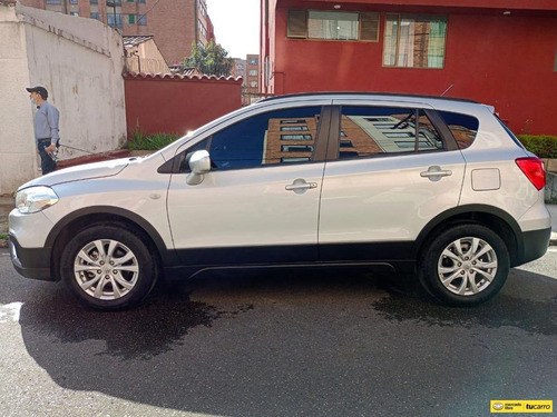 Imagen 4 de 17 de Suzuki S-cross