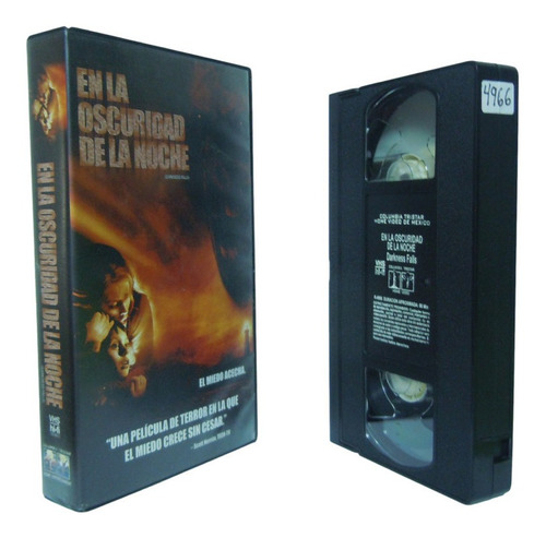 En La Oscuridad De La Noche Vhs, Terror, Película Original