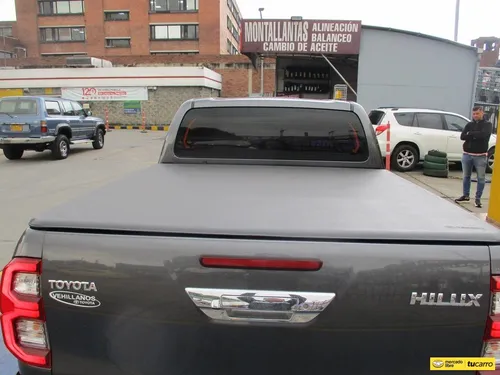 Toyota Hilux 4x4 2.4 At Aa