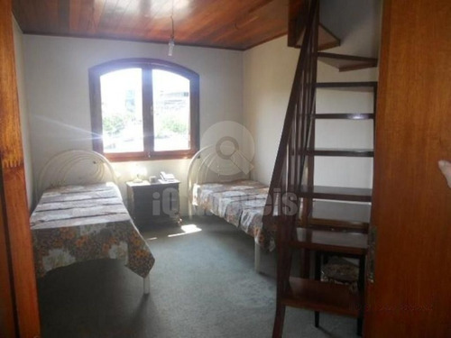Imagem 10 de 15 de Casa Com Piscina Na Vila Madalena - Iq4791