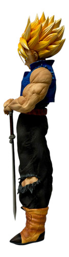 Figura Trunks 27 Cm