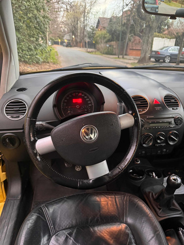 Volkswagen New Beetle 2.0 Luxury