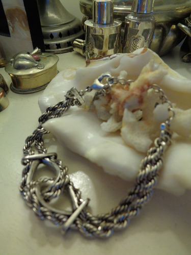 Imagen 1 de 6 de Finisima Pulsera De Peltre Bañada En Plata Imp.u.s.a