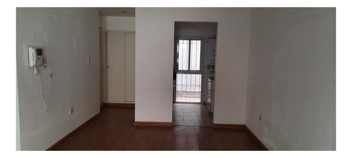 Imagen 2 de 6 de Hermoso Funcional En Venta!!