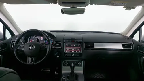 Volkswagen Touareg 4.2 V8 R-LINE
