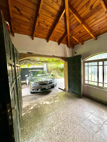 Casa De 6 Ambientes Apta A Crédito