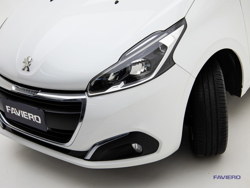 Imagem 10 de 14 de Peugeot 208 Allure 1.2 12v (flex)