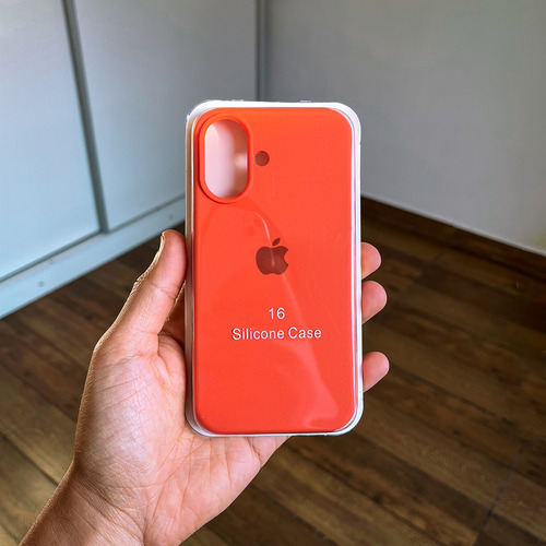 Funda Silicona Iphone 16 Silicone Case Naranja Lisa
