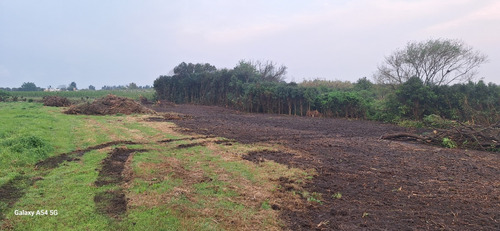 Limpiezas De Campos , Alquiler Retroexcavadora, Combinada