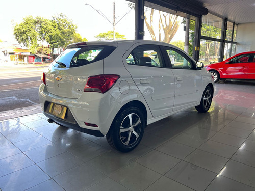 Chevrolet Onix 1.4 Ltz Aut. 5p