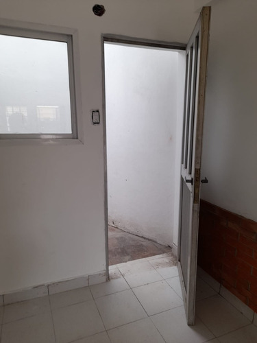 Imagen 4 de 9 de Alvarez 1800 Monoambiente