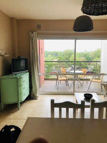 Imagen 3 de 10 de Departamento En Venta - Zona Centro - Patagonia Iv