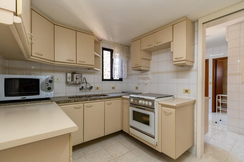 Imagem 20 de 30 de Cobertura Com 320 M² Por R$ 1.946.000 - Cabral - Curitiba/pr - Co0027