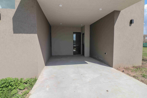 Imagen 3 de 30 de Casa En Venta En Barrio Privado Lagoon Pilar