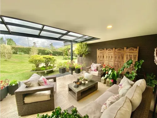 Alto De Las Palmas Casa En Venta De Un Nivel 360 M2