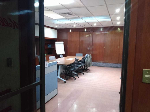 Imagen 5 de 8 de 1600m2 Bodega, Mas 700 De Patio, 1000m2 Oficinas Trailer Ok.