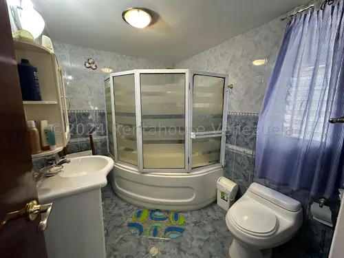 Casa En Venta En Alto Prado