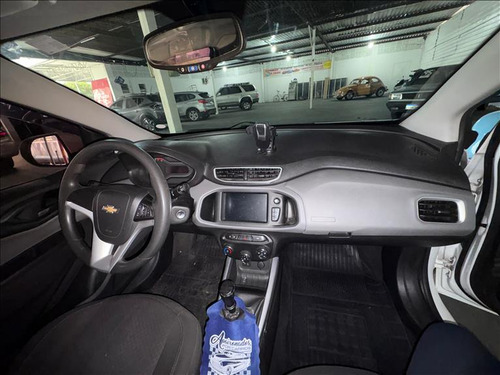 Chevrolet Onix Onix 1.0 mt lt