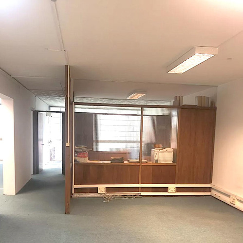 7 Oficinas En Venta 250 M2 Ciudad Vieja