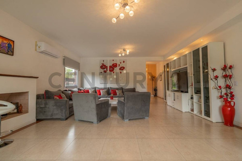 Imagen 16 de 30 de Venta - Casa - Bº La Damasia - San Fernando