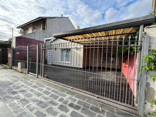 Venta Casa 4 Ambientes  Boulogne-san Isidro 