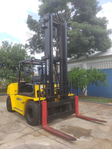 Empilhadeira Hyundai 7,0t * Diesel * 2016 - 7 Toneladas