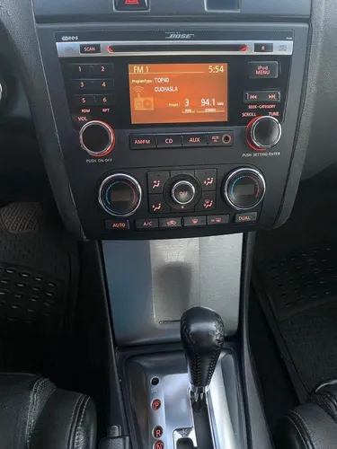 Nissan Altima 3.5 Sr At V6 Piel Qc Cd Xenon Cvt