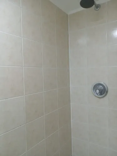 Apartamento En La Inferior Con Los Parra (poblado)