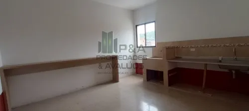 Bodega En Arriendo En Medellin - Caribe