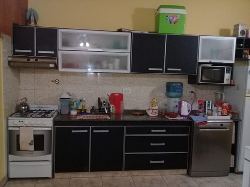 Imagen 3 de 19 de Casa En Venta En Merlo Centro Hermosa