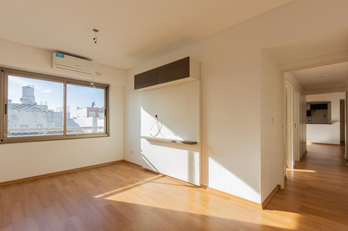 Venta Departamento 4 Ambientes Caballito Balcón Cochera Apto Crédito
