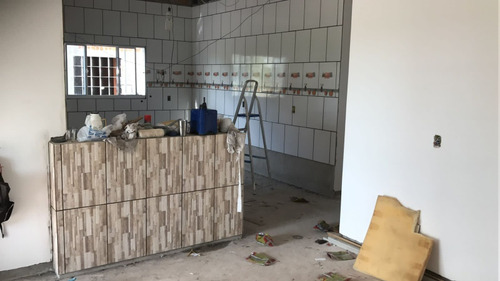 30 X 210 Casa Com 2 Quartos Banheiro 3 Banheiros Uma Área E