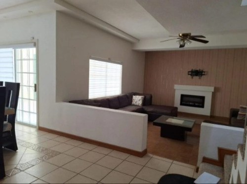 Casa A Precio De Remate En Nuez De Macadamia, Paseo De Los Nogales, Chihuahua Cd. Juárez. Arf