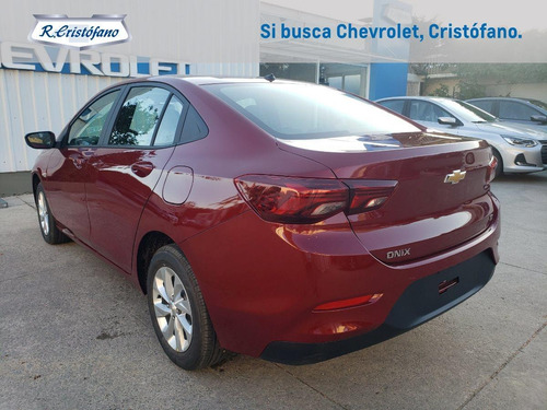 Imagen 8 de 10 de Chevrolet Onix Lt 1.0 Plus 2024 0km