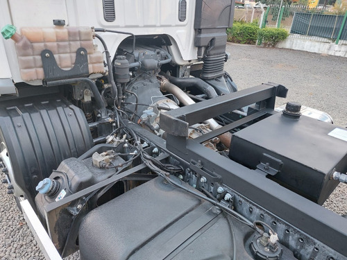 Imagem 19 de 25 de Mercedes Benz Mb Accelo 1016 Ano 2017 Plataforma Guincho