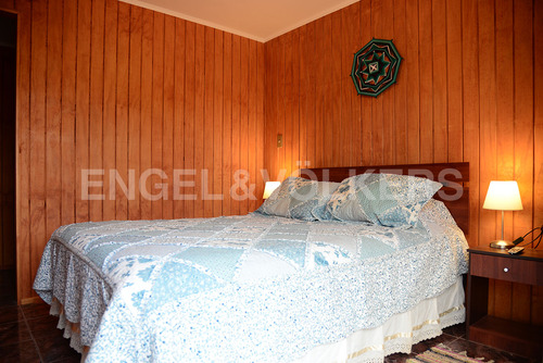 Acogedora Casa En Parcela