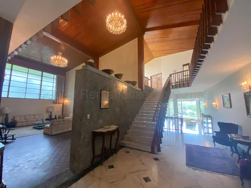 Casa En Venta En Valle Arriba