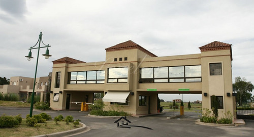 Imagen 2 de 7 de Lote En Venta A La Laguna Barrio El Rebenque Canning