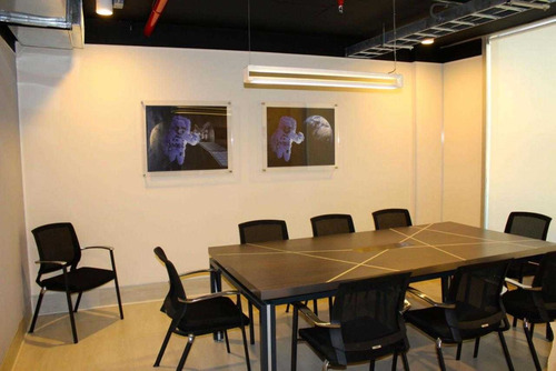 Venta De Oficinas 210 M2 , Piso 16, . Estacionamientos 8