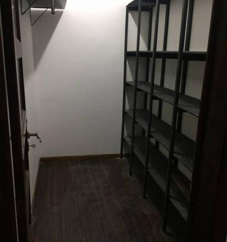 Imagen 15 de 21 de En Venta. Amplia Casa En Ph Con 3 Dormitorios Con 2 Locales.