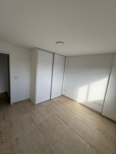Departamento 2 Ambientes Alquiler - Moron